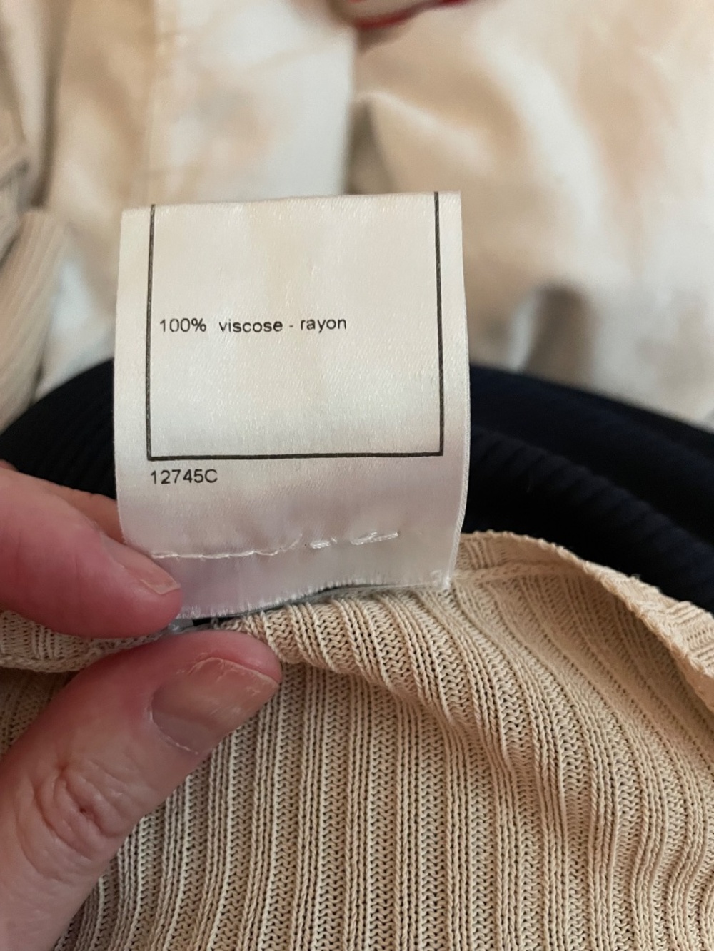 Chanel Vintage 02P Karl Lagerfeld Printemps Ribbed Knit Cardigan Beige CC Button - Picture 7 of 13